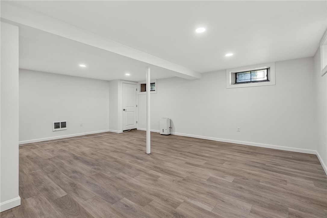 101 Bateman Avenue Cranston, RI 02920 - Photo 31 of 42