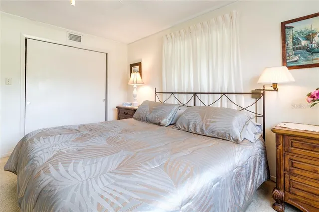 $3,900 | 37 Oakland Hills Place, Rotonda West, FL 33947