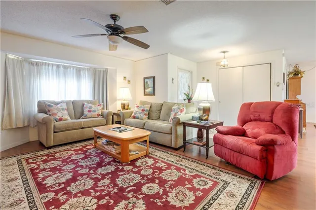 $3,900 | 37 Oakland Hills Place, Rotonda West, FL 33947