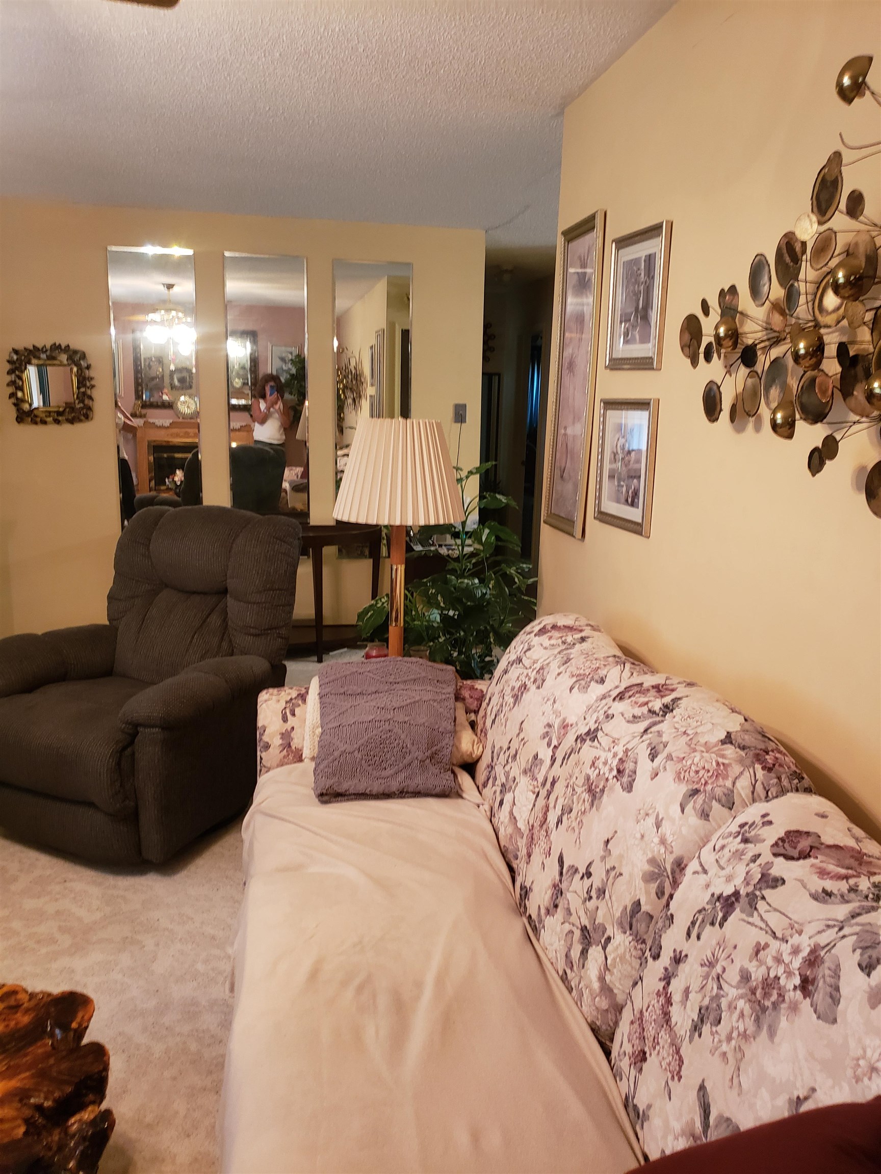 6084 East Carpenter Road Flint, MI 48506 - Photo 32 of 36 50091121-31.JPG