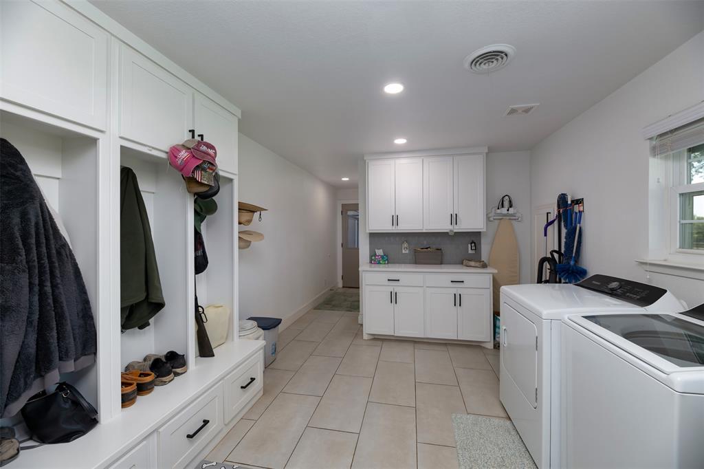 489 Pine Road Poolville, TX 76487 - Photo 26 of 39 Gallery Image 26