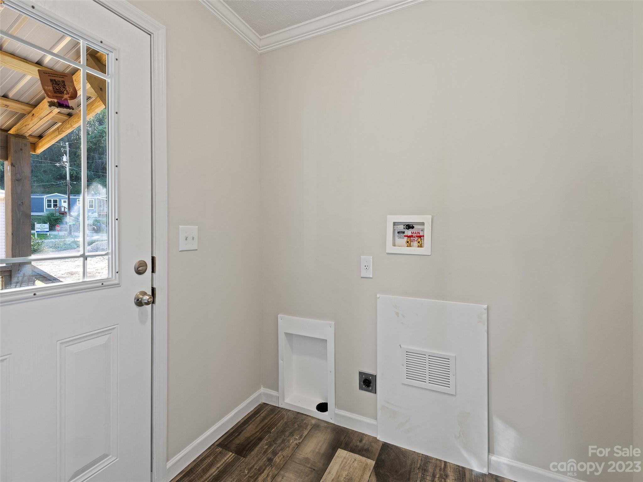 151 Brookside Street Clyde, NC 28721 - Photo 26 of 27 Gallery Image 26