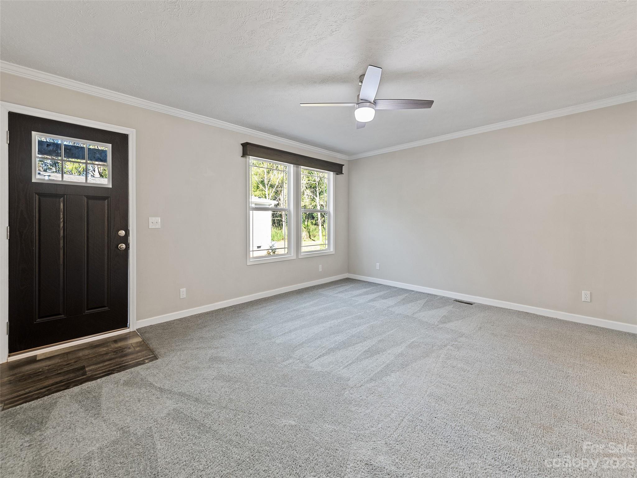 151 Brookside Street Clyde, NC 28721 - Photo 6 of 27 Gallery Image 6