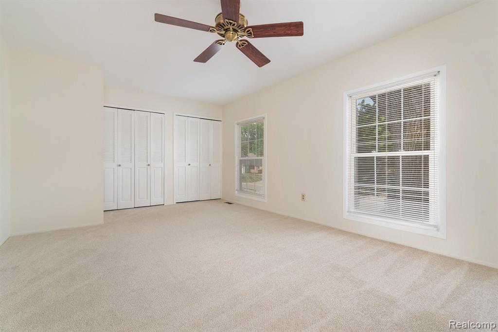 1385 Paddle Wheel Lane Rochester, MI 48306 - Photo 13 of 27