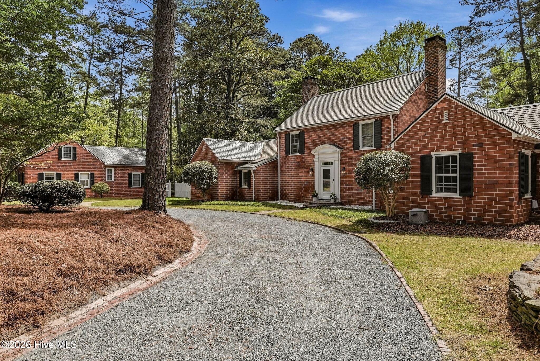 285 North Bethesda Road Southern Pines, NC 28387 - Photo 3 of 85