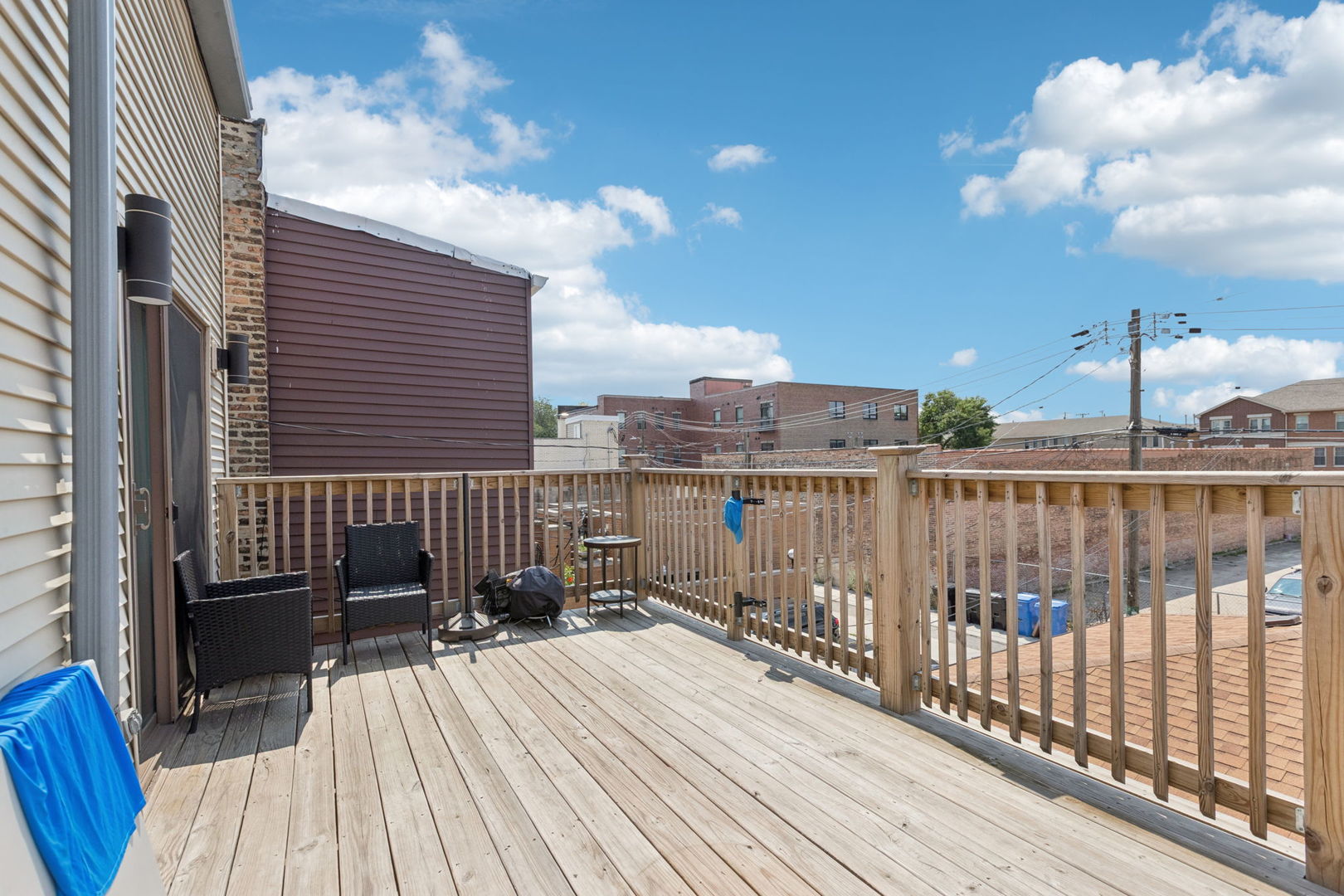 3234 South Princeton Avenue Chicago, IL 60616 - Photo 25 of 56 a view of balcony with furniture