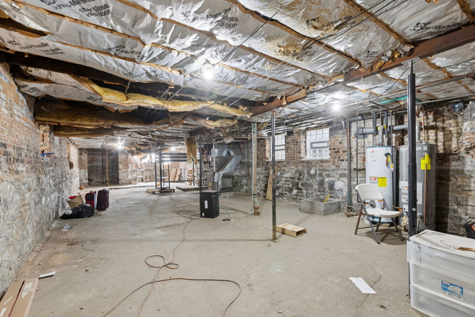 3234 South Princeton Avenue Chicago, IL 60616 - Photo 52 of 56 a view of a room with gym equipment