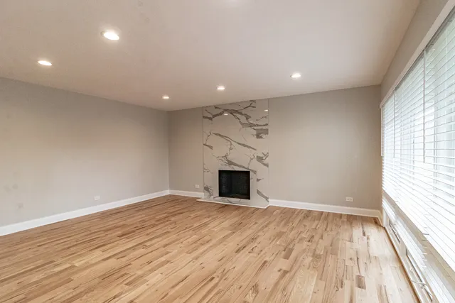 $6,200 | 1240 Warrington Road, Deerfield, IL 60015