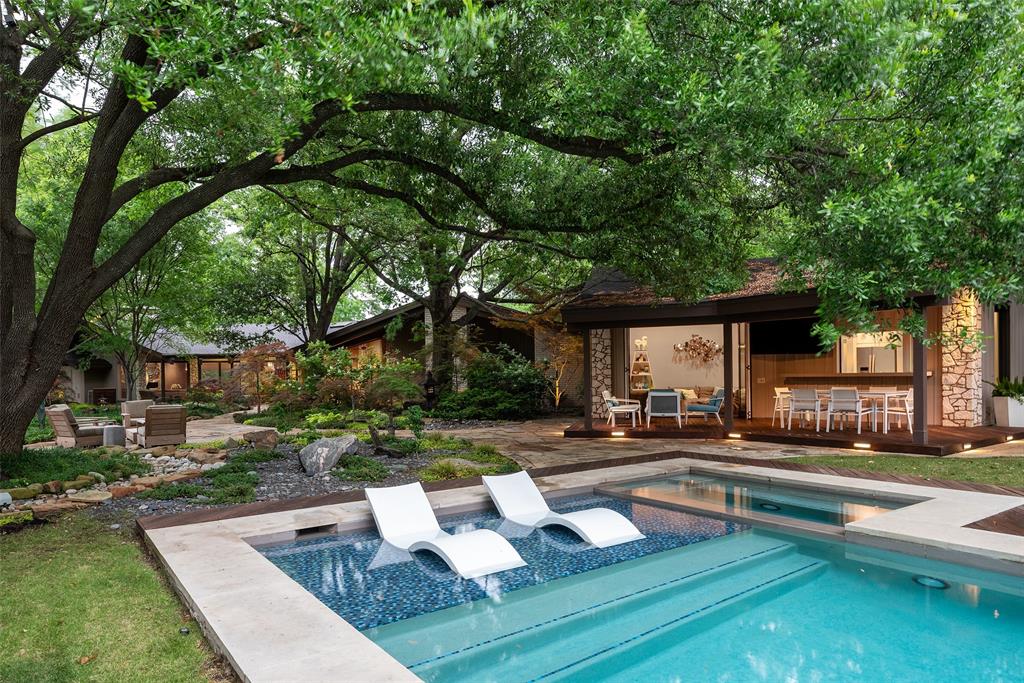 4651 Chapel Hill Road Dallas, TX 75214 - Photo 4 of 34