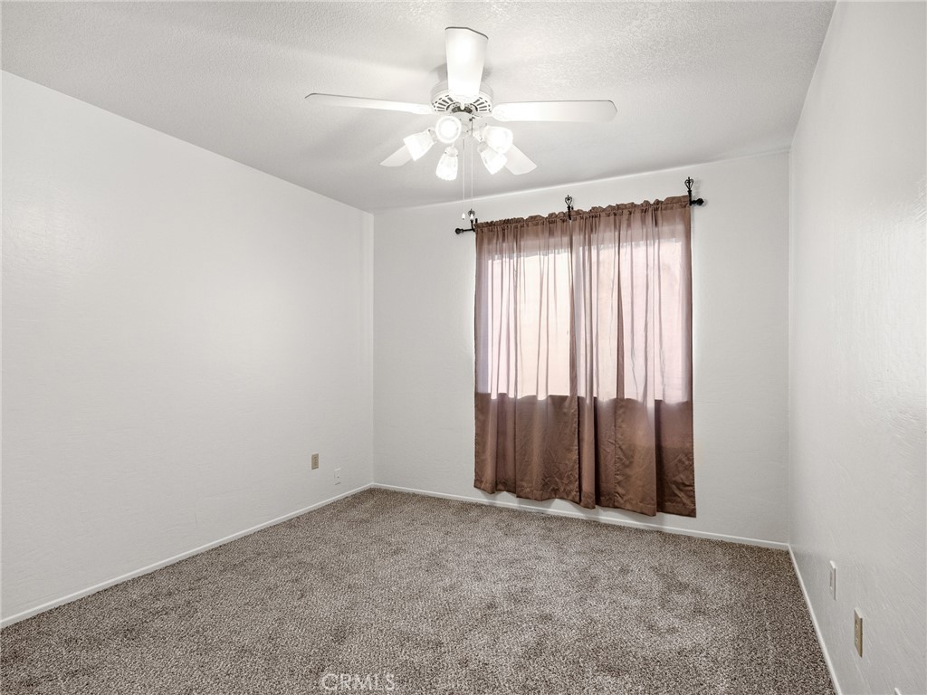 11935 Wapato Road Apple Valley, CA 92308 - Photo 34 of 58