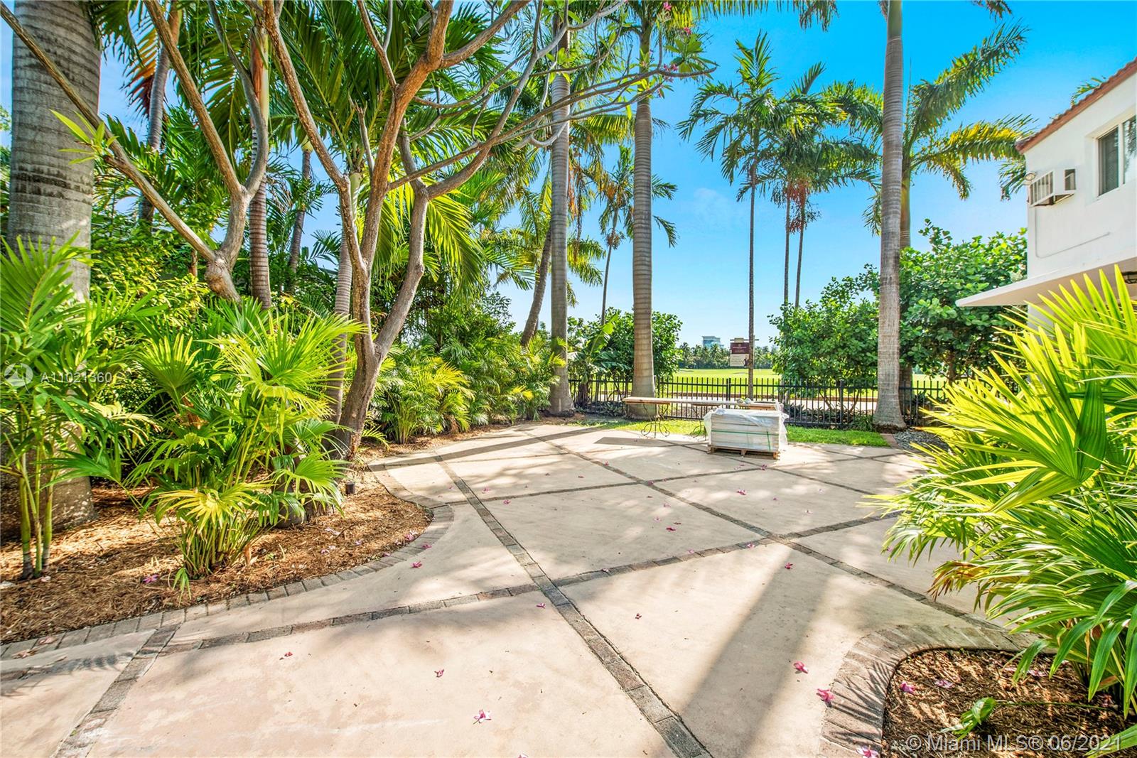 5767 Alton Road Miami Beach, FL 33140 - Photo 65 of 81