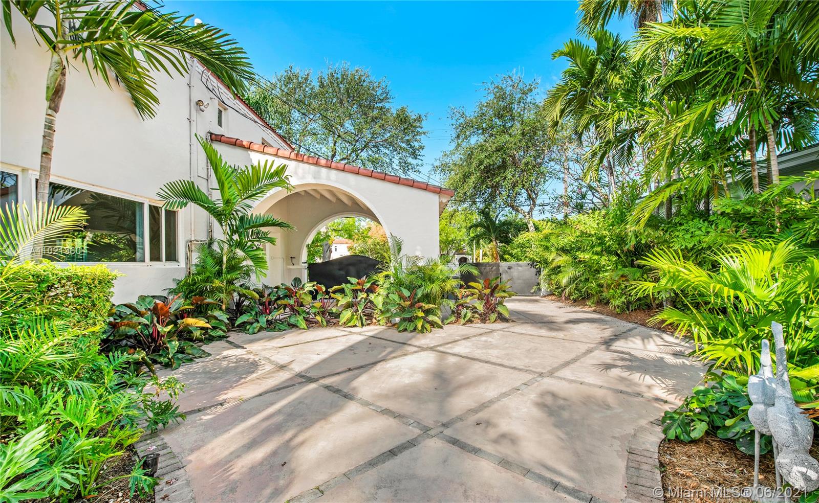 5767 Alton Road Miami Beach, FL 33140 - Photo 66 of 81