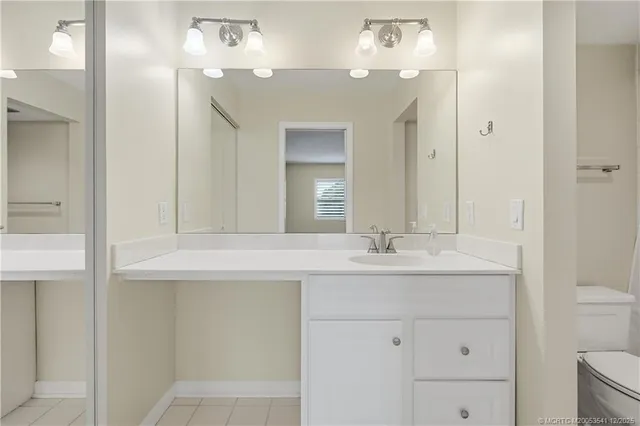 $375,000 | 1550 Northeast Ocean Boulevard, Unit B203, Stuart, FL 34996