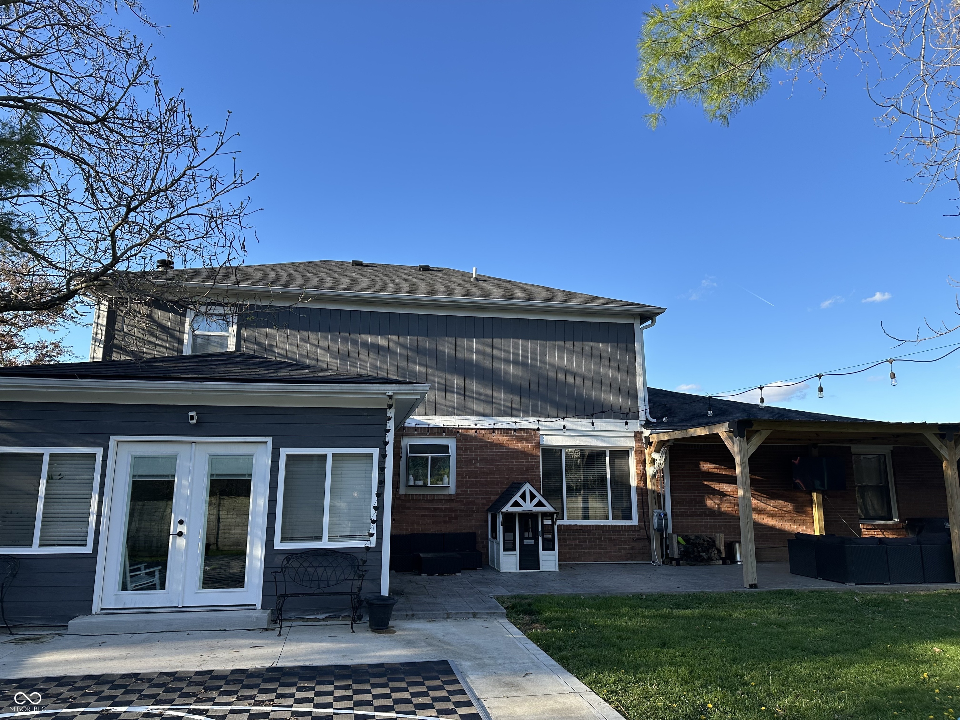 6031 Buck Trail Road Indianapolis, IN 46237 - Photo 2 of 16