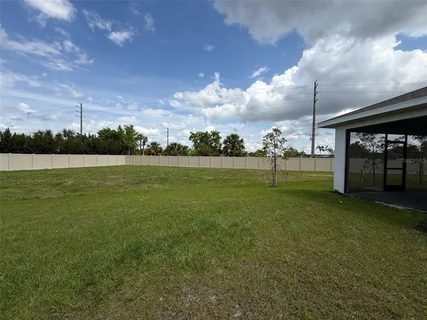 $2,200 | 9404 Sunbeam Circle, Punta Gorda, FL 33950