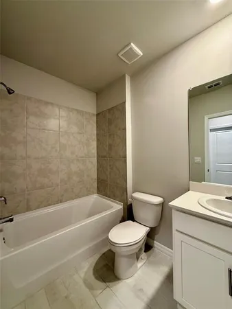 $2,200 | 9404 Sunbeam Circle, Punta Gorda, FL 33950