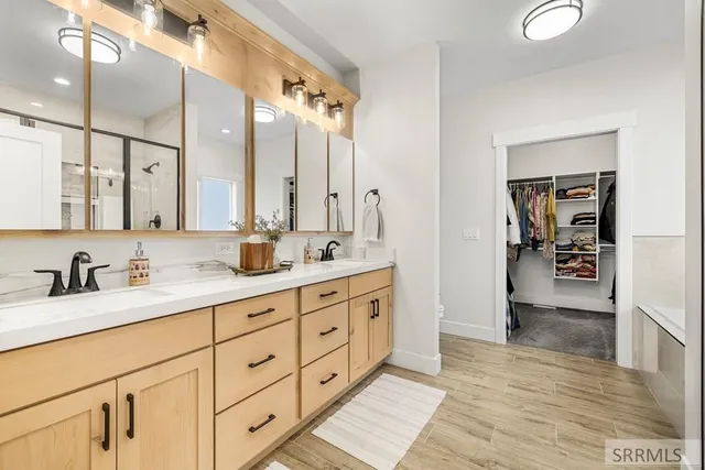 $599,999 | 1468 Bellagio Drive, Ammon, ID 83401