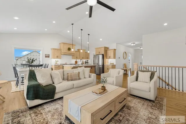 $599,999 | 1468 Bellagio Drive, Ammon, ID 83401