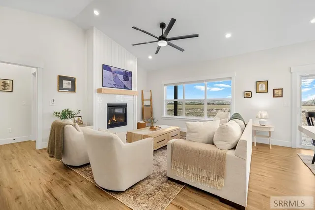 $599,999 | 1468 Bellagio Drive, Ammon, ID 83401