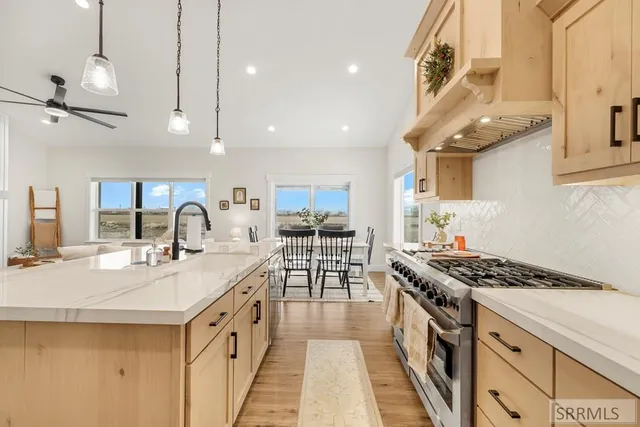 $599,999 | 1468 Bellagio Drive, Ammon, ID 83401