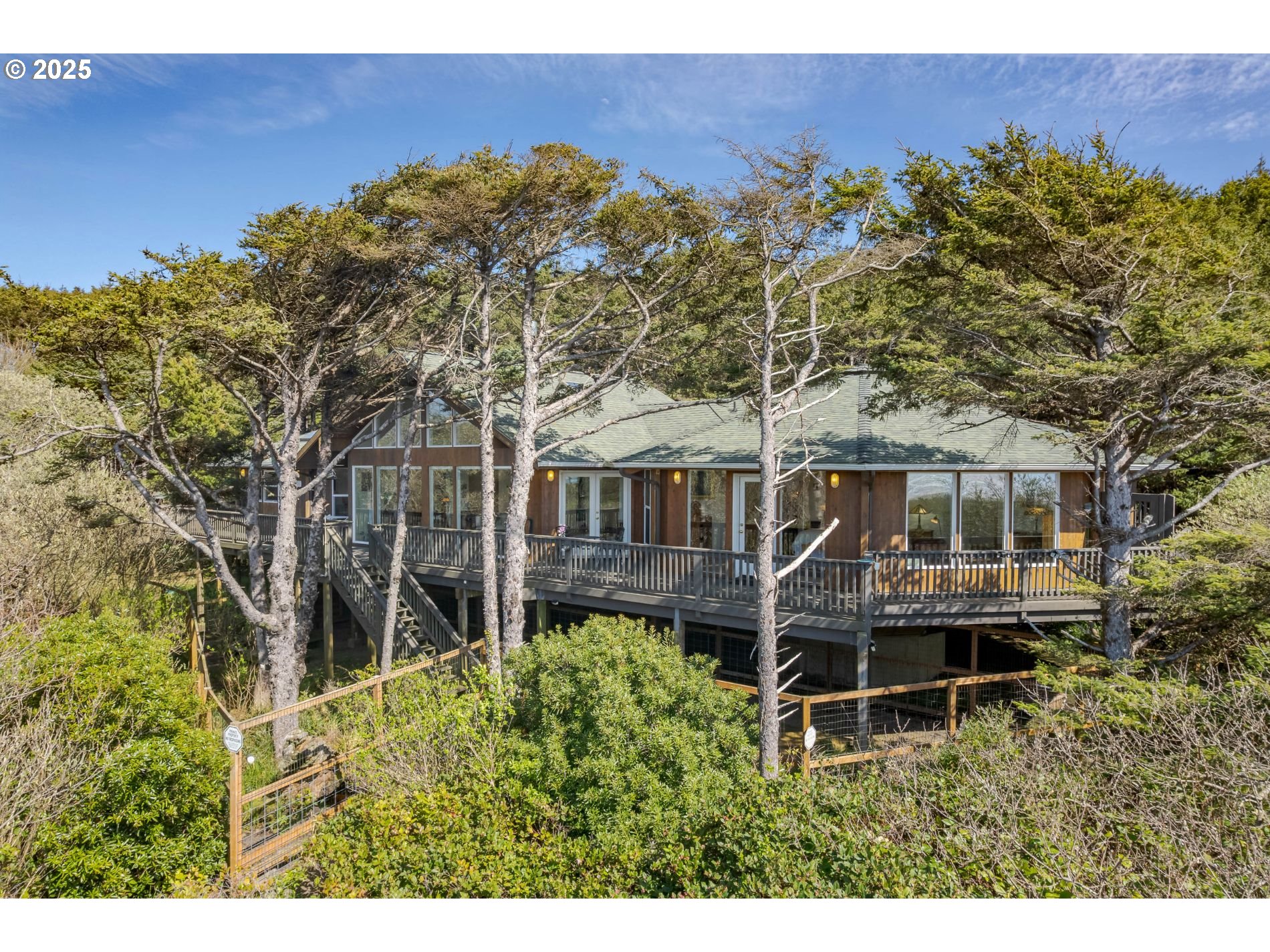 3735 Highway 101 Yachats, OR 97498 - Photo 24 of 26