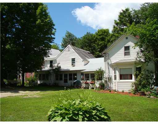 712 West Minot Road Minot, ME 04258 - Photo 1 of 1 Exterior Front.