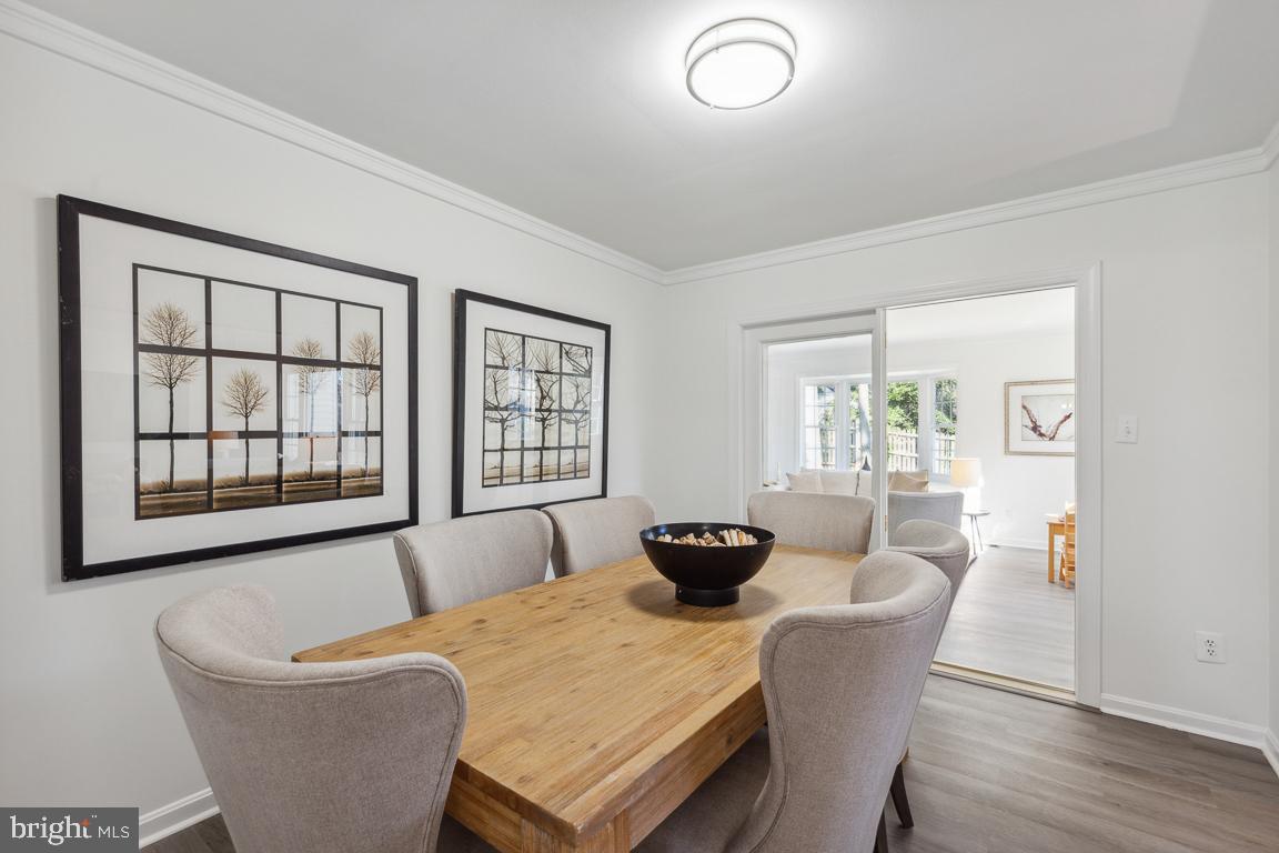 9436 Wallingford Drive Burke, VA 22015 - Photo 13 of 41