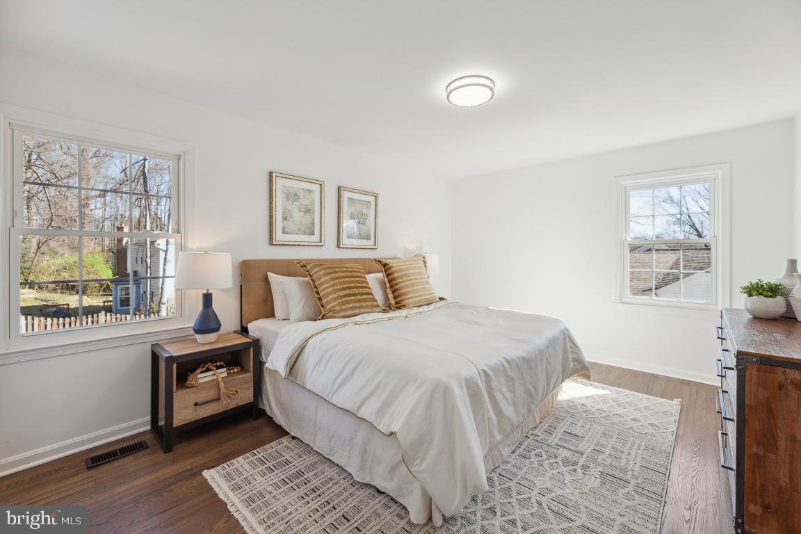 9436 Wallingford Drive Burke, VA 22015 - Photo 17 of 41