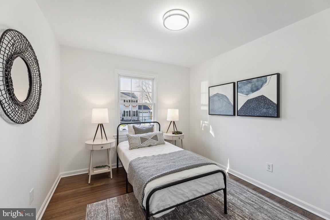 9436 Wallingford Drive Burke, VA 22015 - Photo 22 of 41