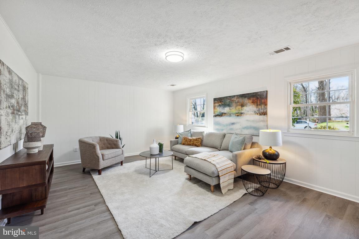 9436 Wallingford Drive Burke, VA 22015 - Photo 26 of 41