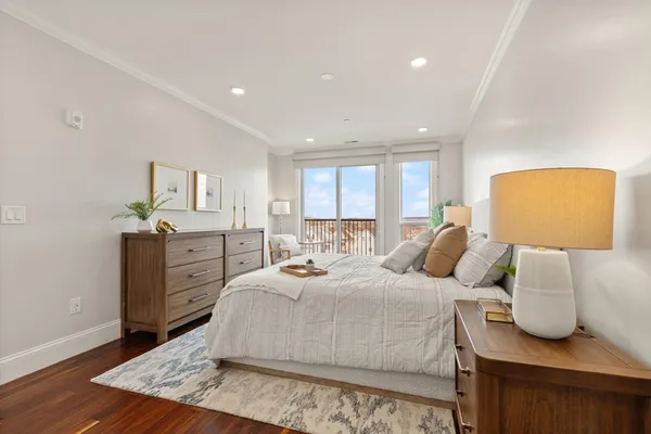 $1,049,000 | 519 Broadway, Unit 305, Medford, MA 02155