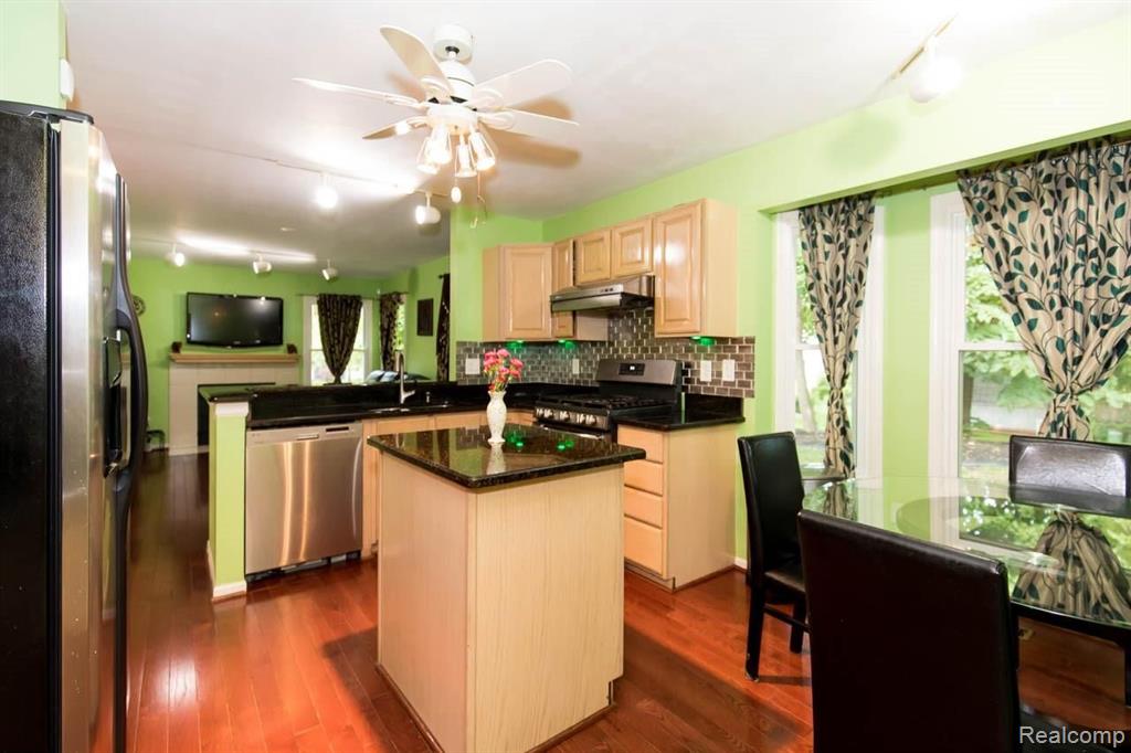 39860 Squire Road Novi, MI 48375 - Photo 29 of 64
