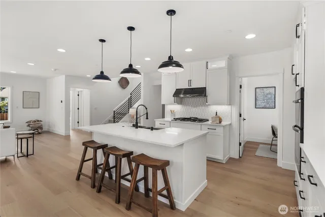 $1,495,000 | 4118 220th Place Southeast, Bothell, WA 98021