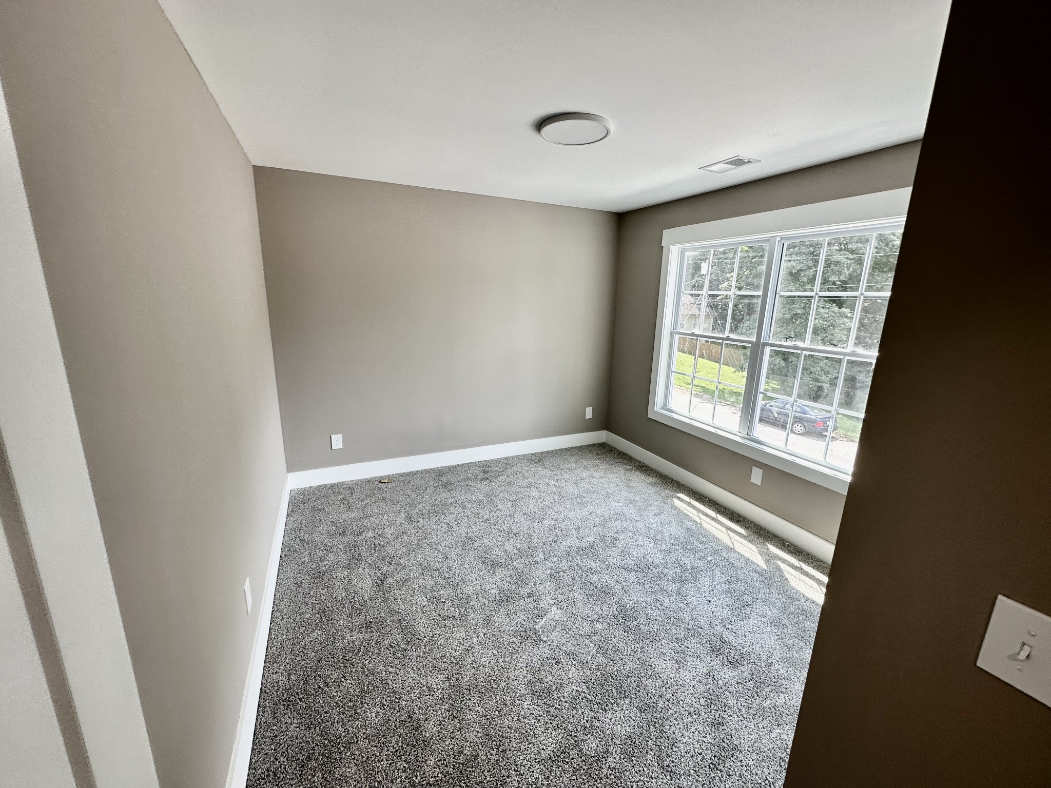 412 South Aztec Drive White House, TN 37188 - Photo 13 of 15 an empty room with a window