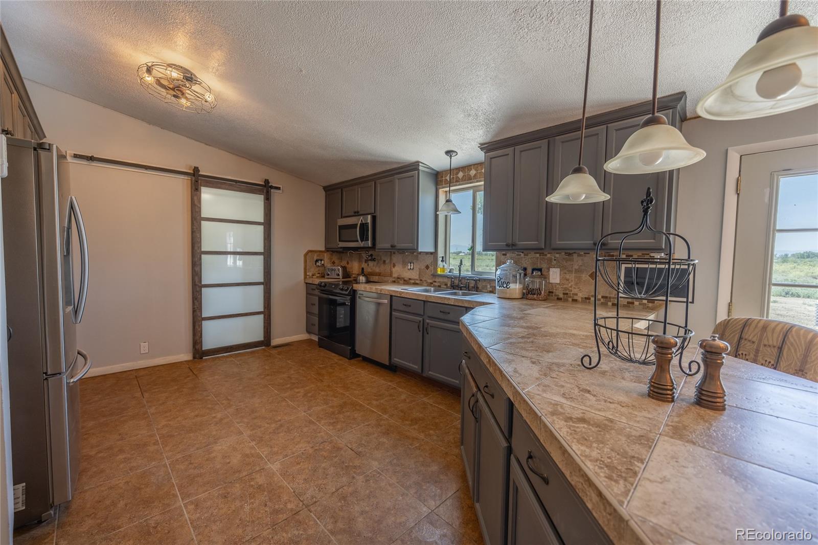 2839 6000th Road Olathe, CO 81425 - Photo 8 of 25 Gallery Image 8