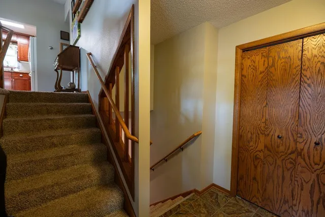 $280,000 | 505 1st Avenue, Raymond, MN 56282