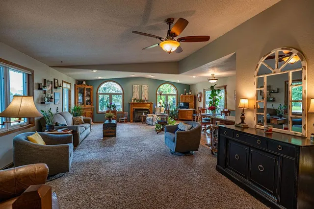 $280,000 | 505 1st Avenue, Raymond, MN 56282