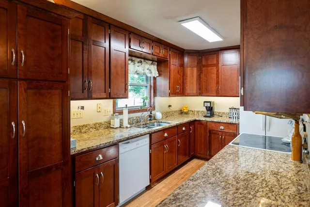 $280,000 | 505 1st Avenue, Raymond, MN 56282