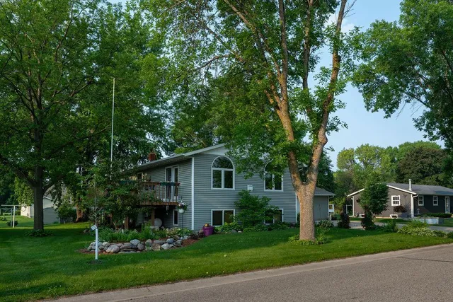 $280,000 | 505 1st Avenue, Raymond, MN 56282