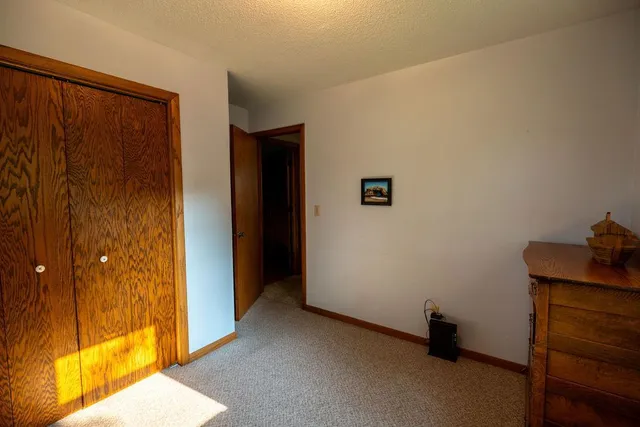 $280,000 | 505 1st Avenue, Raymond, MN 56282