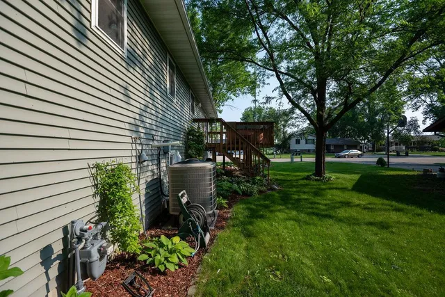 $280,000 | 505 1st Avenue, Raymond, MN 56282