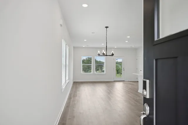 $394,420 | 7135 Cedarcrest Court, Fairview, TN 37062