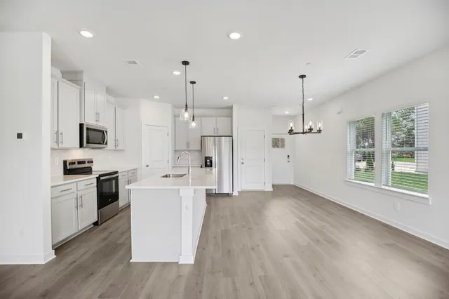 $394,420 | 7135 Cedarcrest Court, Fairview, TN 37062