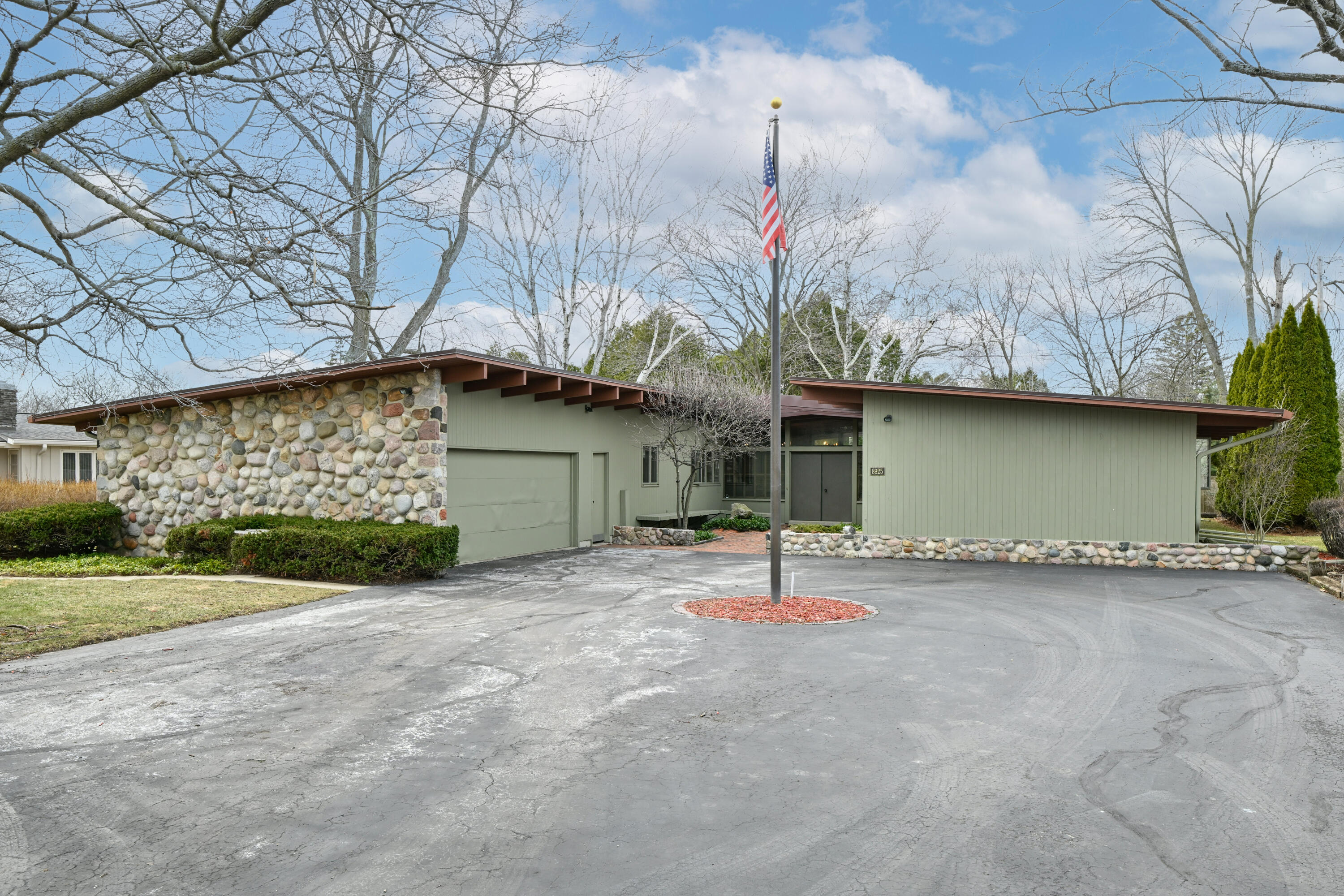 8925 North Maitland Road Bayside, WI 53217 - Photo 1 of 40 Welcome Home!