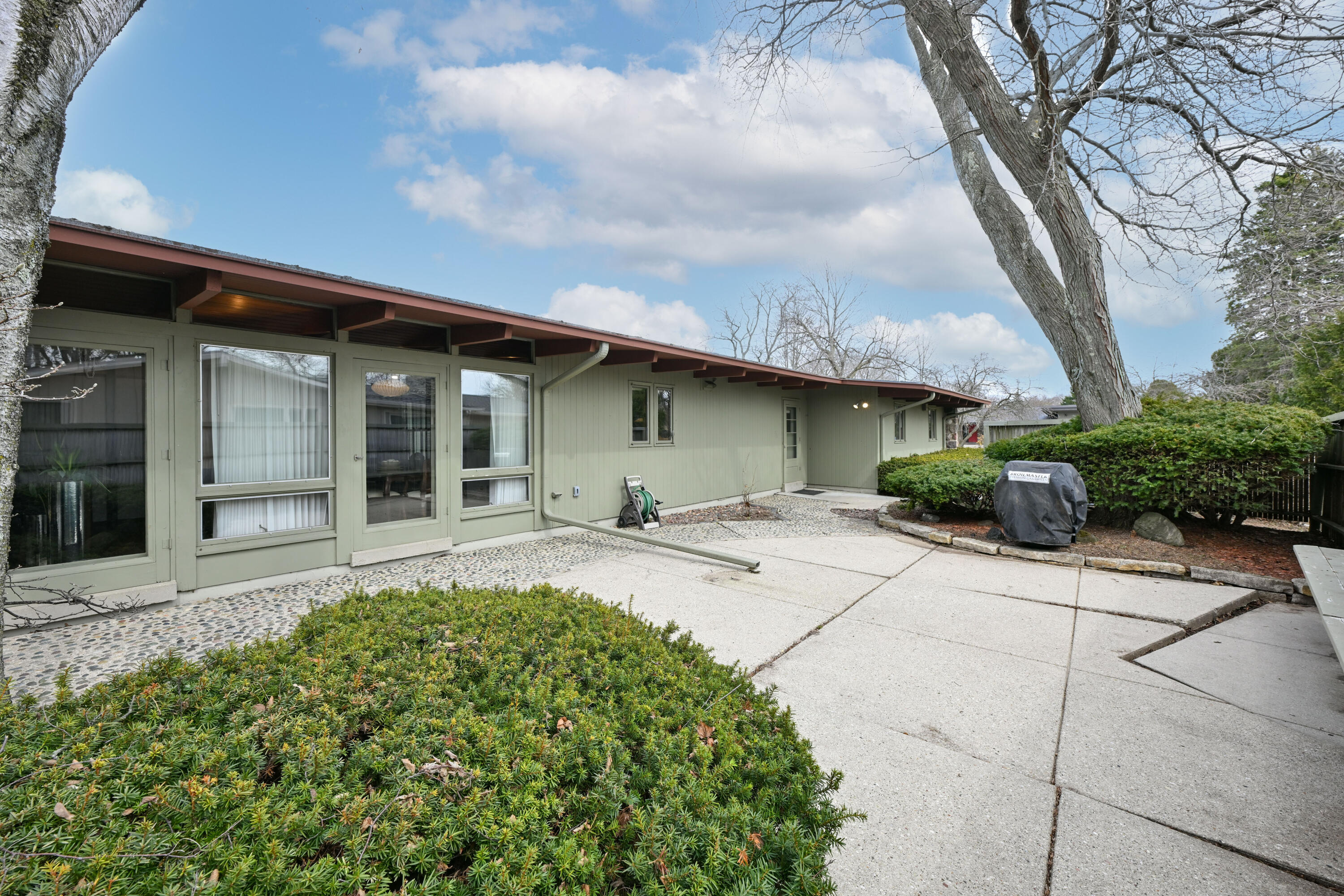 8925 North Maitland Road Bayside, WI 53217 - Photo 31 of 40 Large Patio Perfect for Entertaining