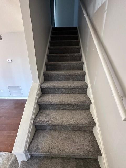 265 Peyton Place Southwest Atlanta, GA 30311 - Photo 4 of 7 a view of entryway