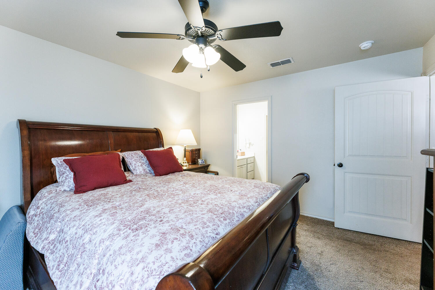 3113 113th Street Lubbock, TX 79423 - Photo 14 of 27 Primary Bedroom