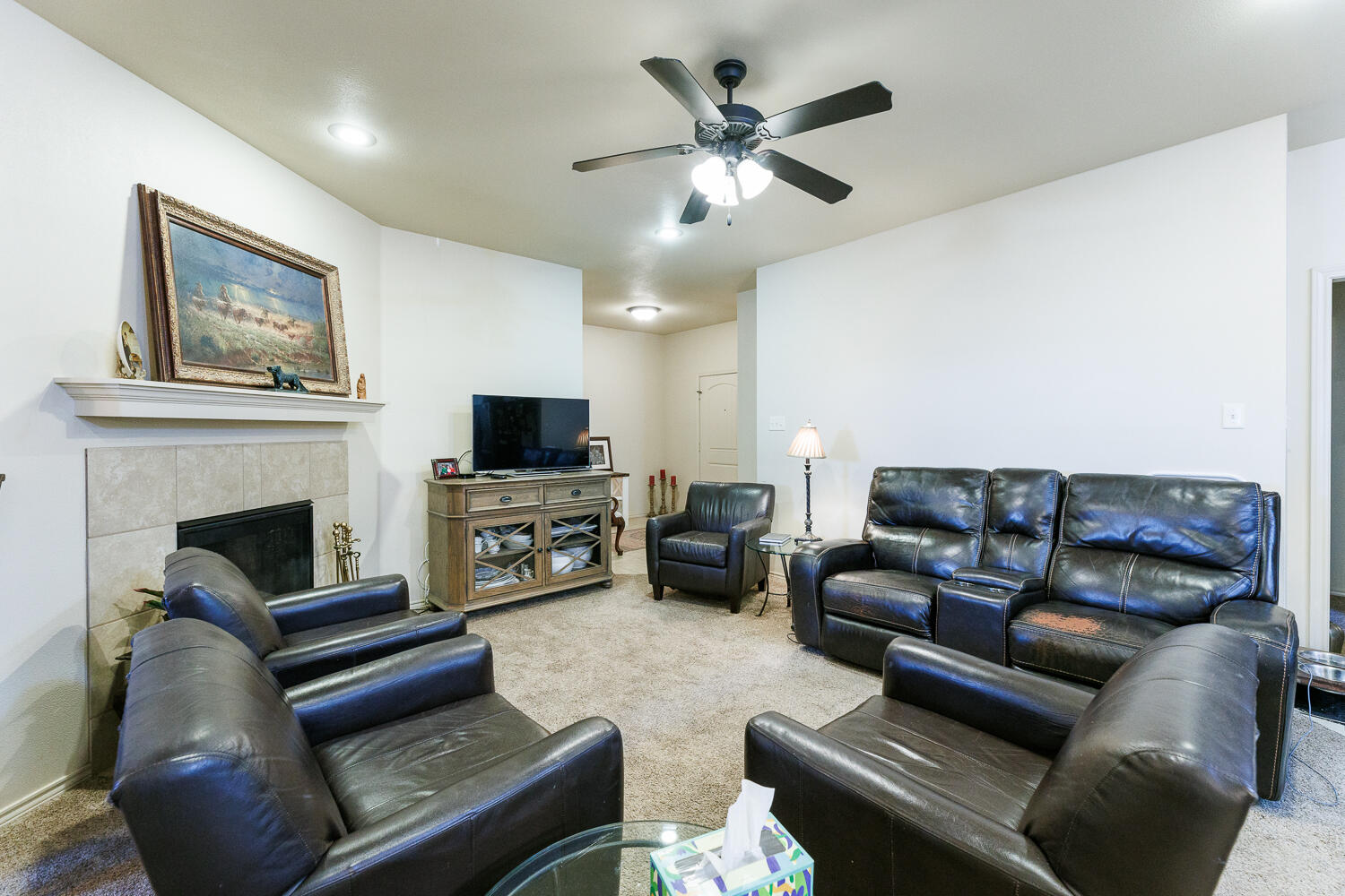 3113 113th Street Lubbock, TX 79423 - Photo 7 of 27 Living Area