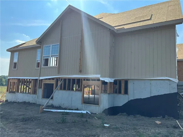 $789,000 | 2017 Vilas Street, Leavenworth, KS 66048