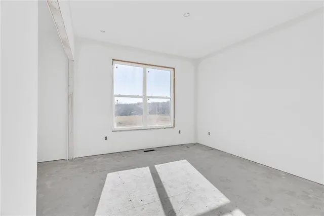 $859,000 | 2017 Vilas Street, Leavenworth, KS 66048